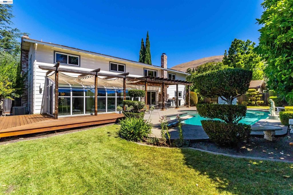 259 Segovia Place Property Photo 81
