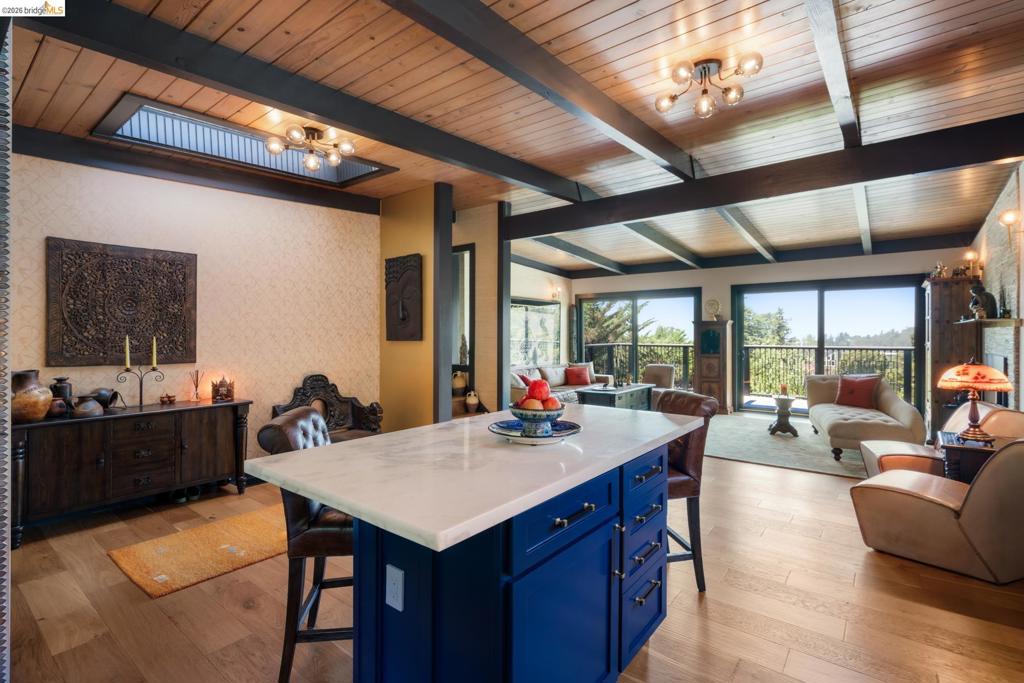 6341 Longcroft Property Photo 15