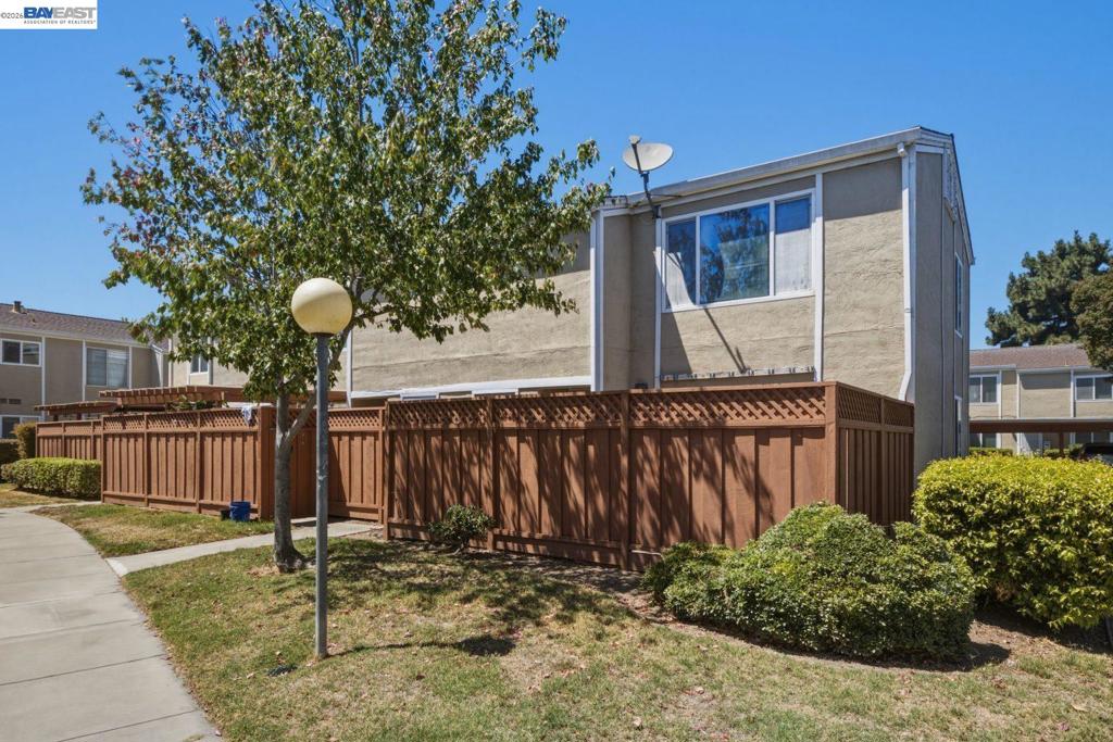 4606 Fanwood Ter Property Photo 1