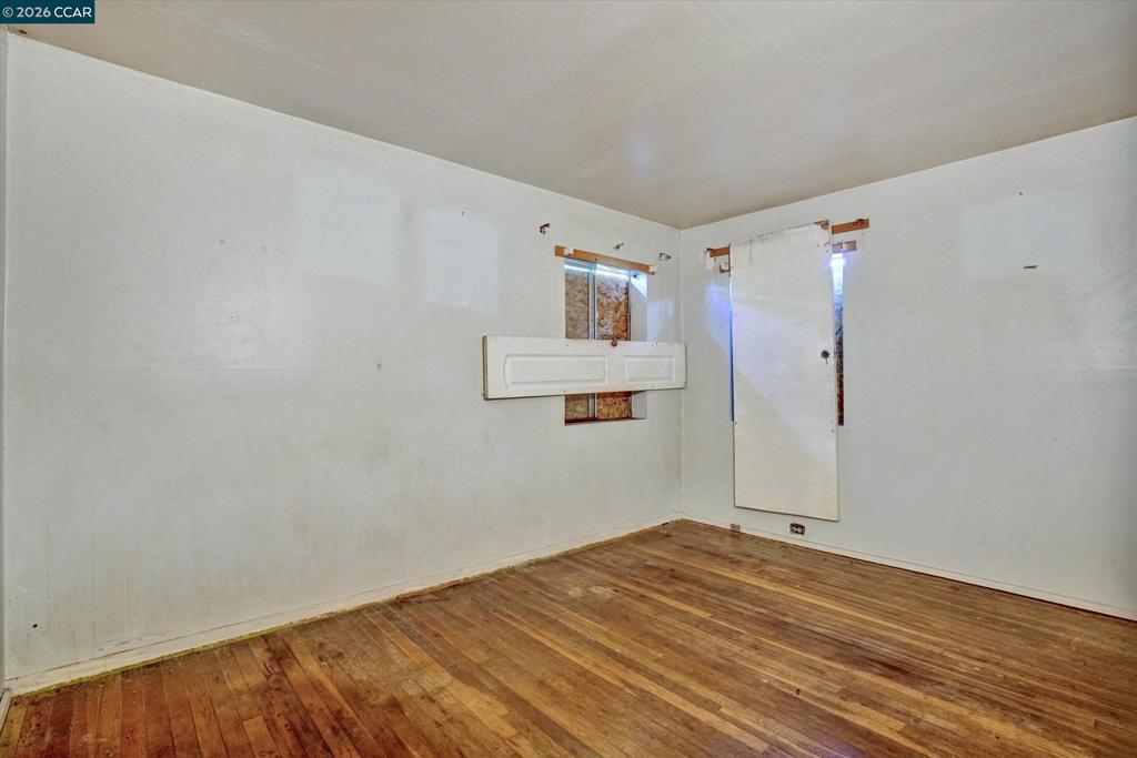 226 Tunis Rd Property Photo 22