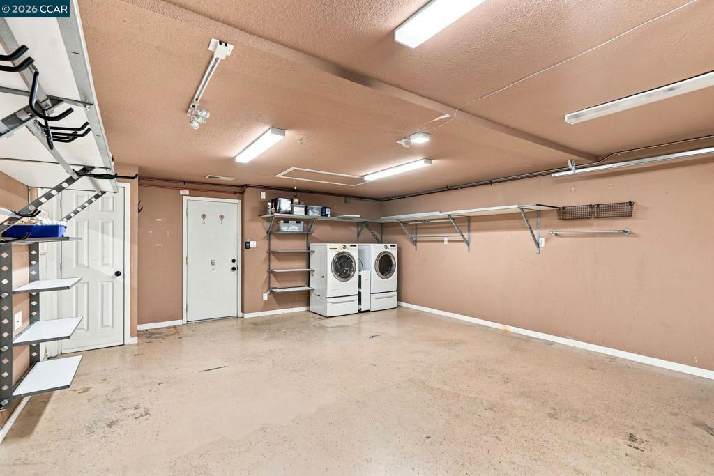 166 Cynthia Dr Property Photo 46