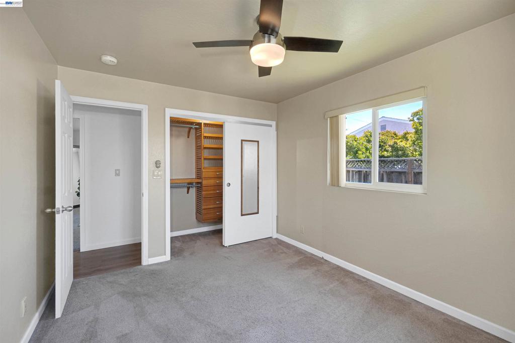 15223 Andover St Property Photo 34