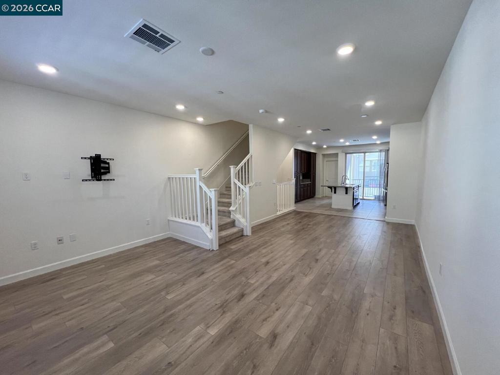 2762 Ferrara Cir Property Photo 7
