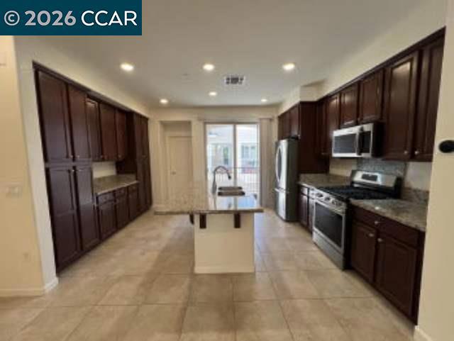 2762 Ferrara Cir Property Photo 14