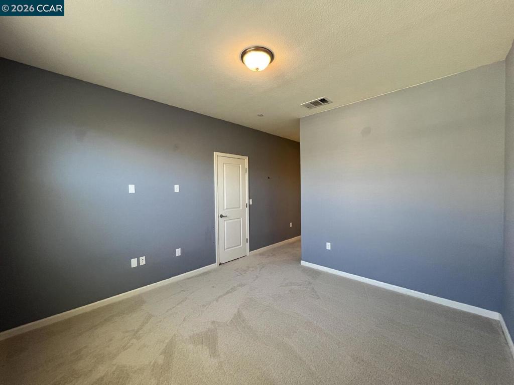 2762 Ferrara Cir Property Photo 24