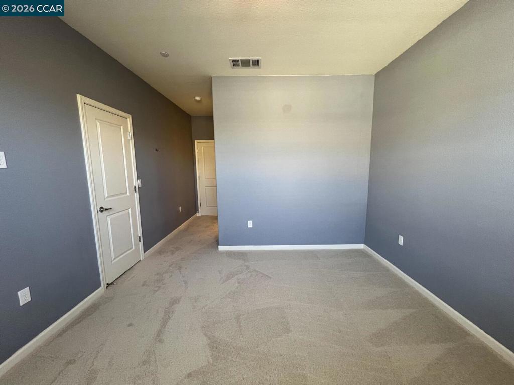 2762 Ferrara Cir Property Photo 25