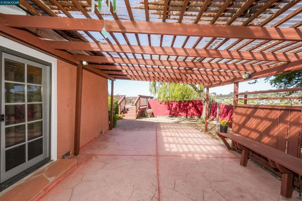 2908 Sargent Ave Property Photo 47