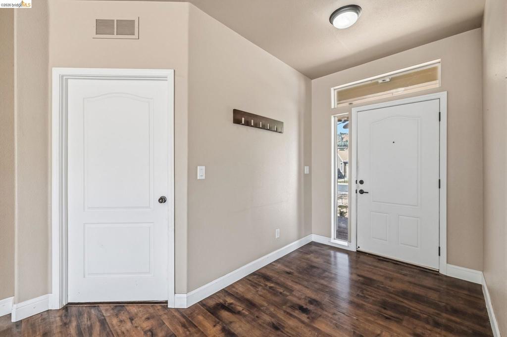 11019 Mountain Vista Ct Property Photo 4