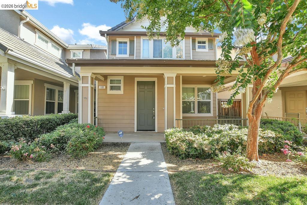 101 Pelican St Property Photo 1