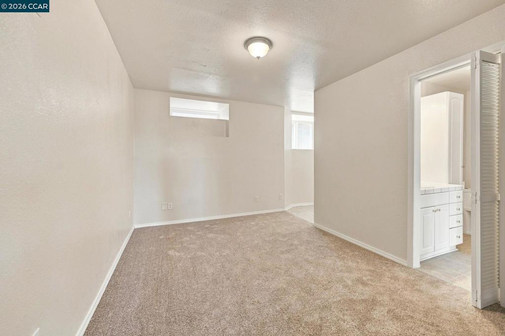 1135 5th Ave Property Photo 64