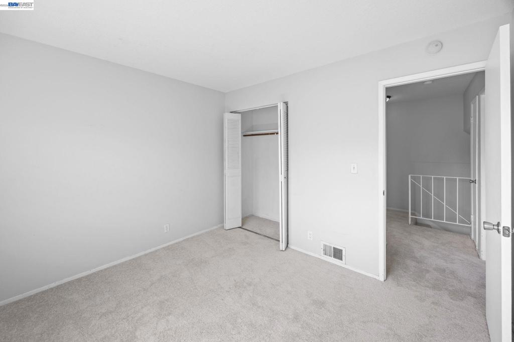 2274 Peacock Pl 2 Property Photo 18