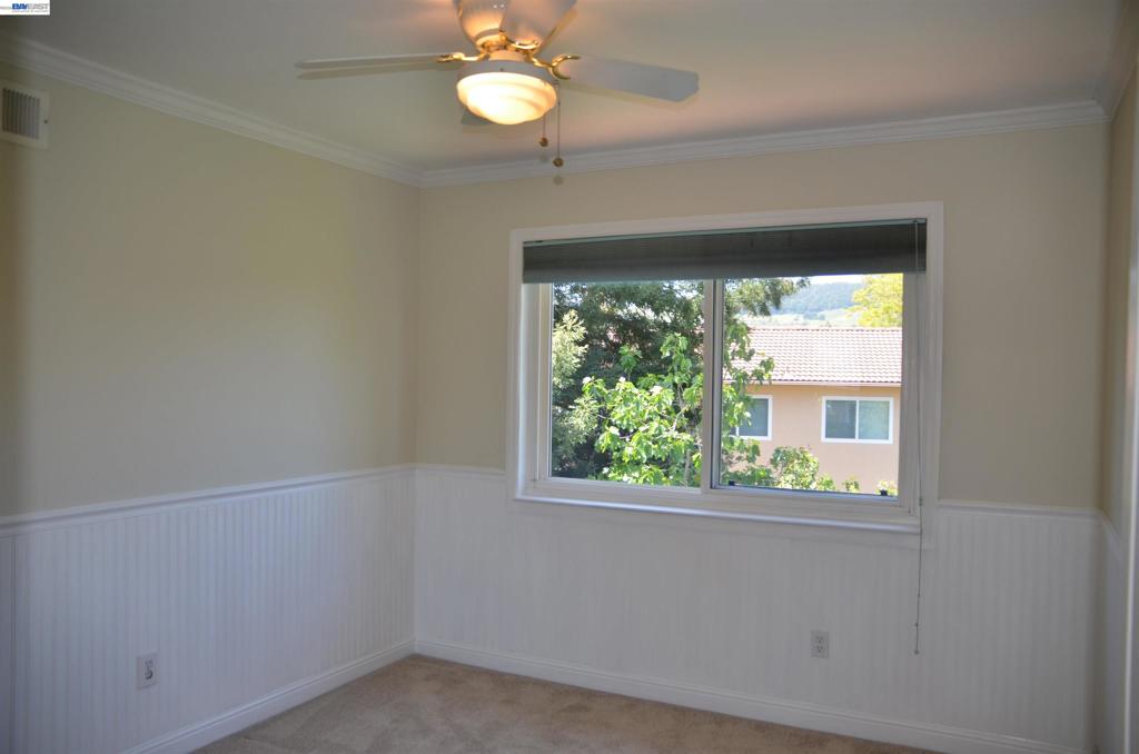 1626 Harlan Dr Property Photo 32