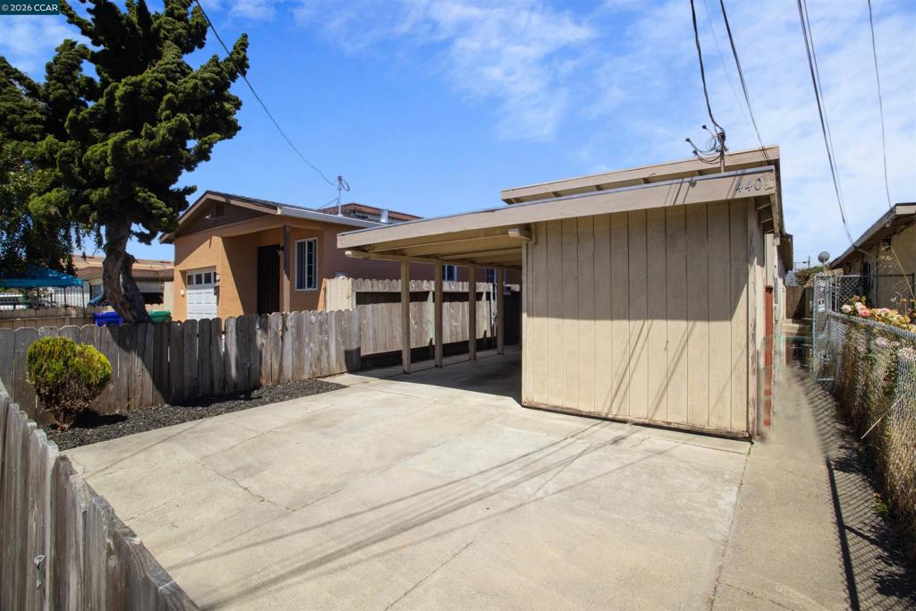 440 Marina Way Property Photo 3