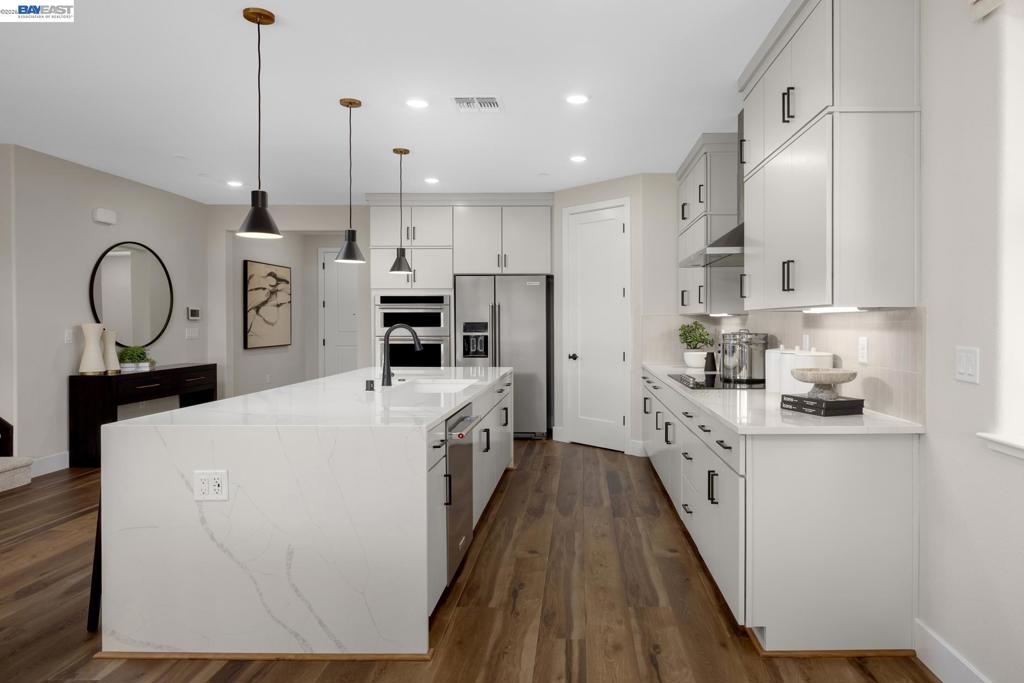 313 E Gobind Blvd Property Photo 18