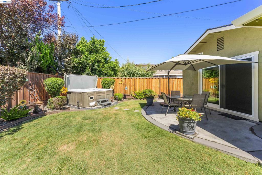 4442 Irvington Ave Property Photo 41