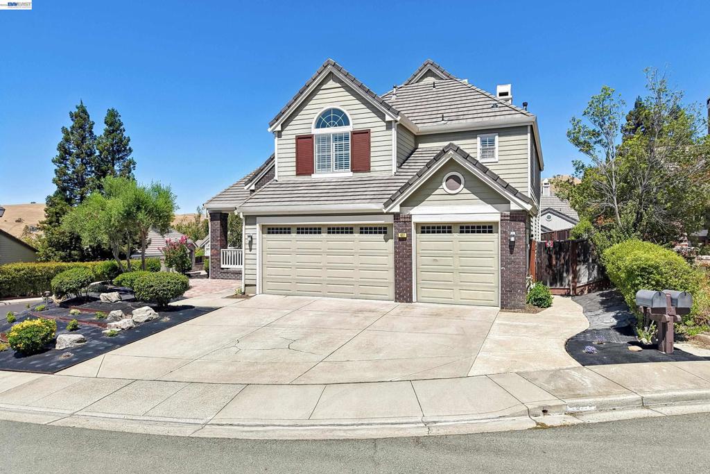 477 Obsidian Way Property Photo 1