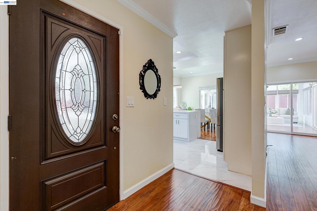 5440 Twilight Cmn Property Photo 7