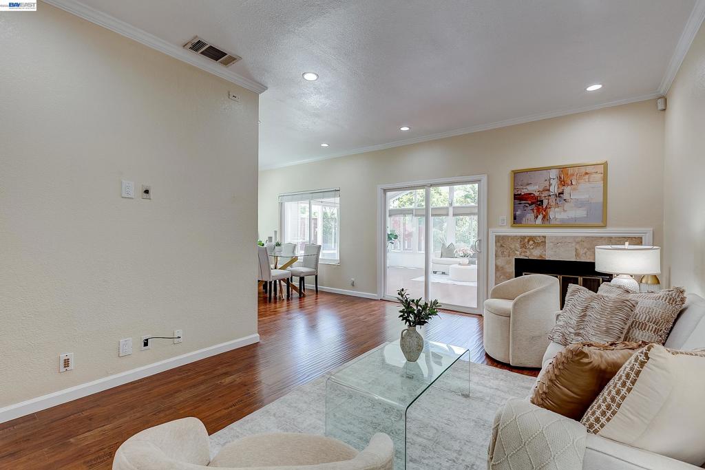 5440 Twilight Cmn Property Photo 11