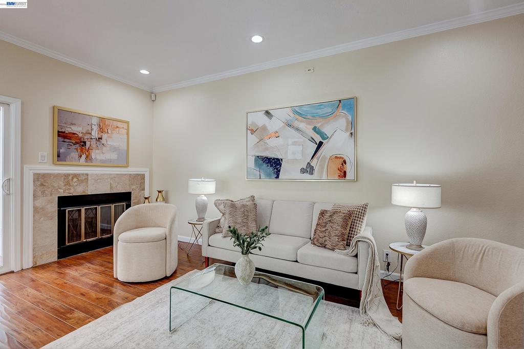 5440 Twilight Cmn Property Photo 12