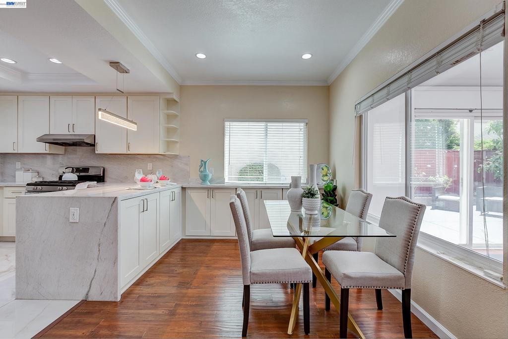 5440 Twilight Cmn Property Photo 18