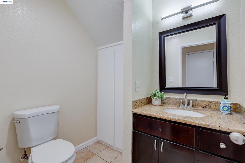 5440 Twilight Cmn Property Photo 32