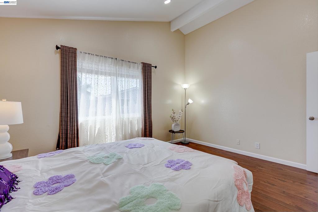5440 Twilight Cmn Property Photo 45