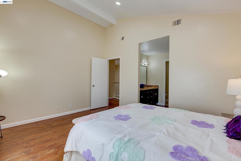 5440 Twilight Cmn Property Photo 46