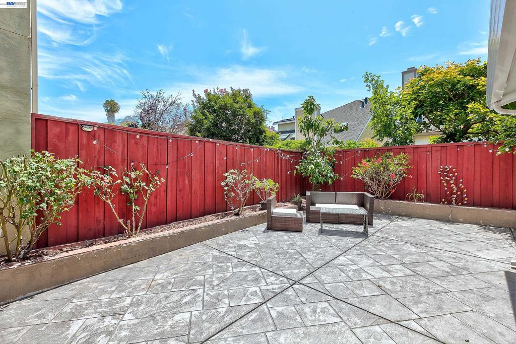 5440 Twilight Cmn Property Photo 61