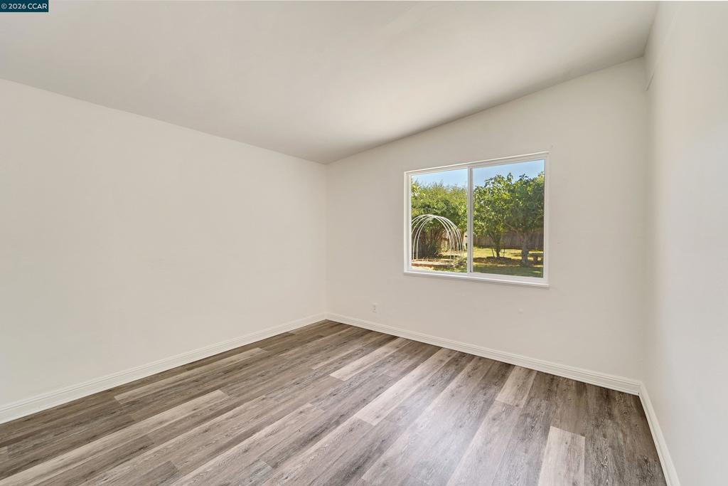 207 Los Altos Pl Property Photo 4