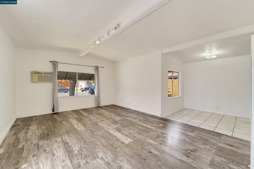 207 Los Altos Pl Property Photo 14