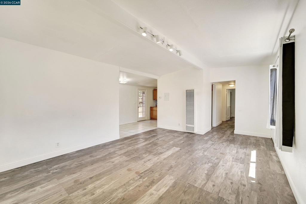 207 Los Altos Pl Property Photo 16