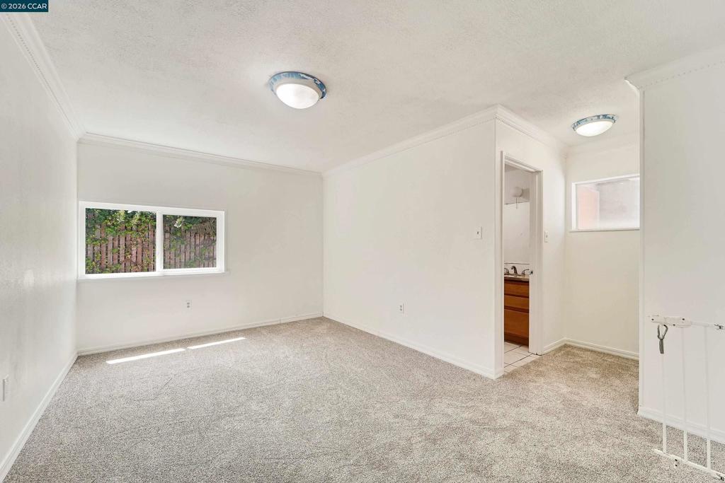 207 Los Altos Pl Property Photo 34