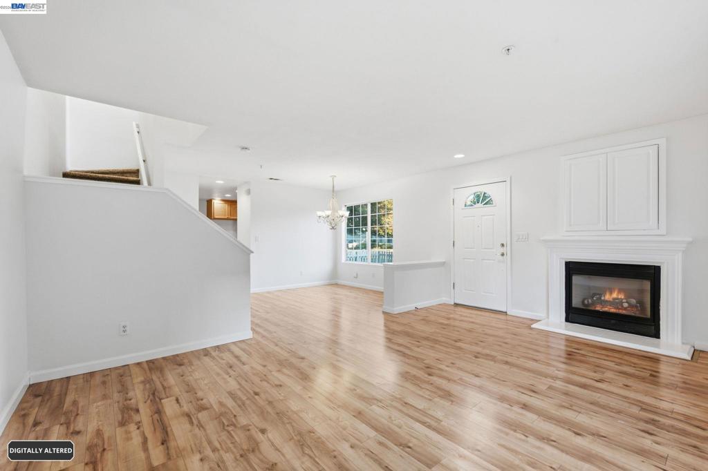 2215 Morningside Ct. Property Photo 7