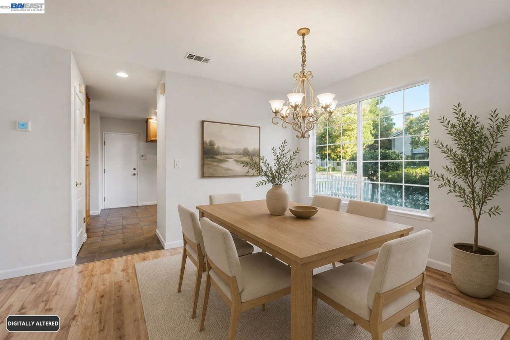 2215 Morningside Ct. Property Photo 10