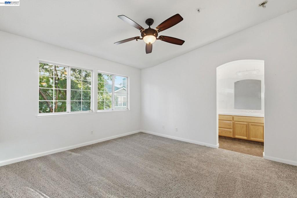2215 Morningside Ct. Property Photo 23