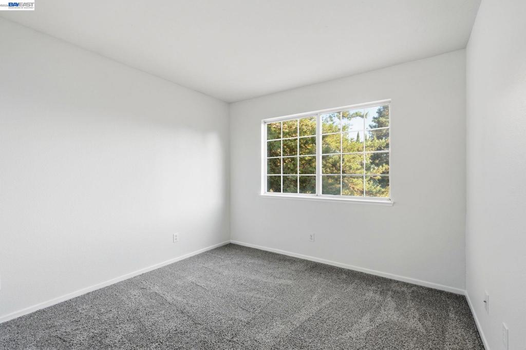 2215 Morningside Ct. Property Photo 28