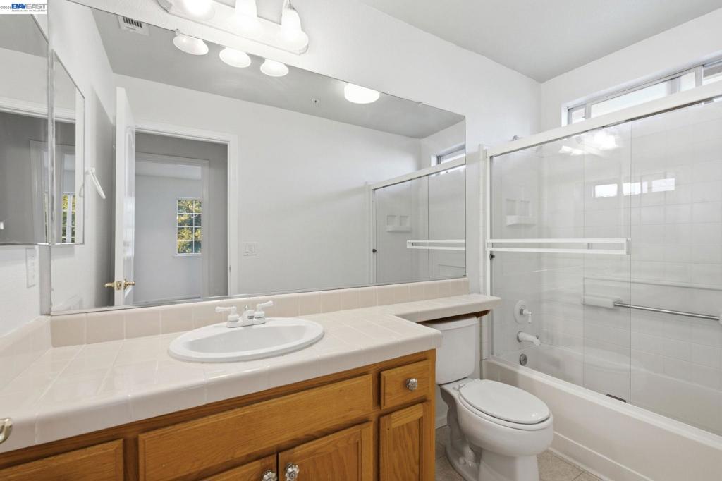 2215 Morningside Ct. Property Photo 29