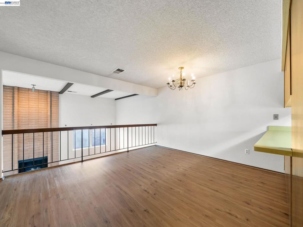 37886 Bright Cmn Property Photo 14