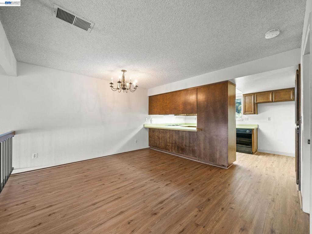 37886 Bright Cmn Property Photo 15