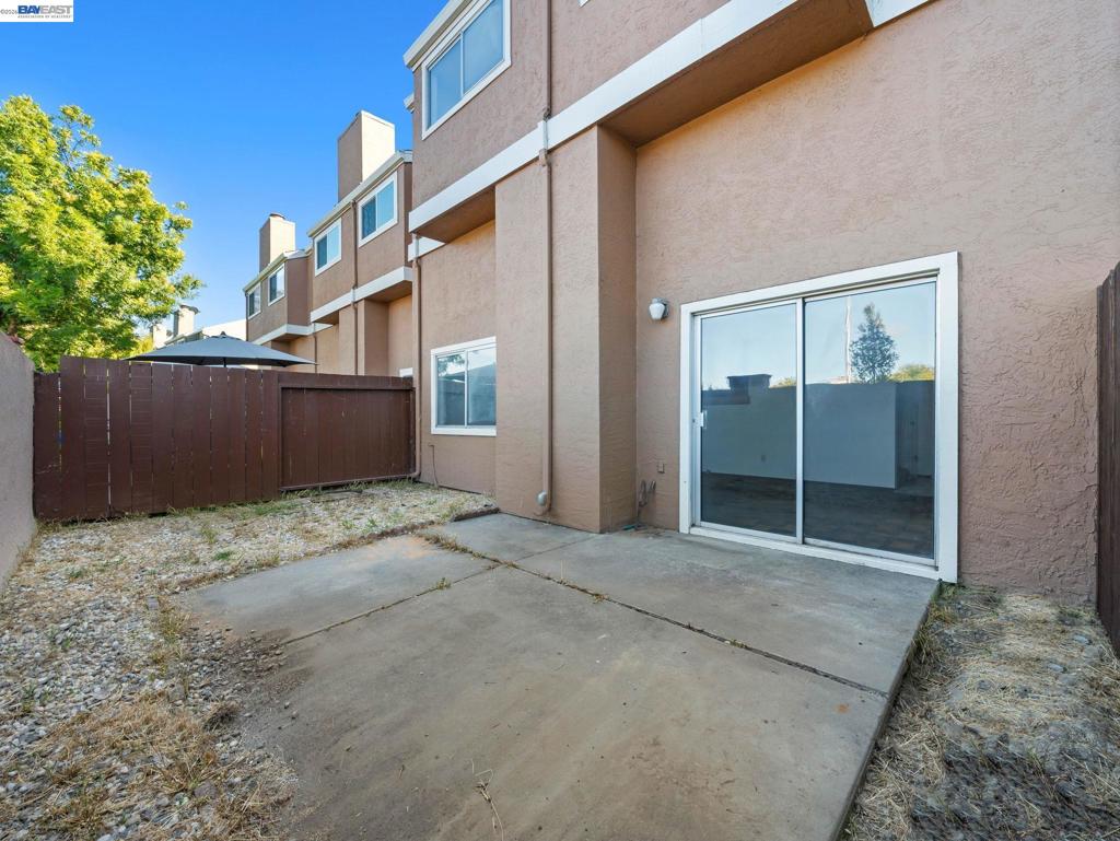 37886 Bright Cmn Property Photo 32