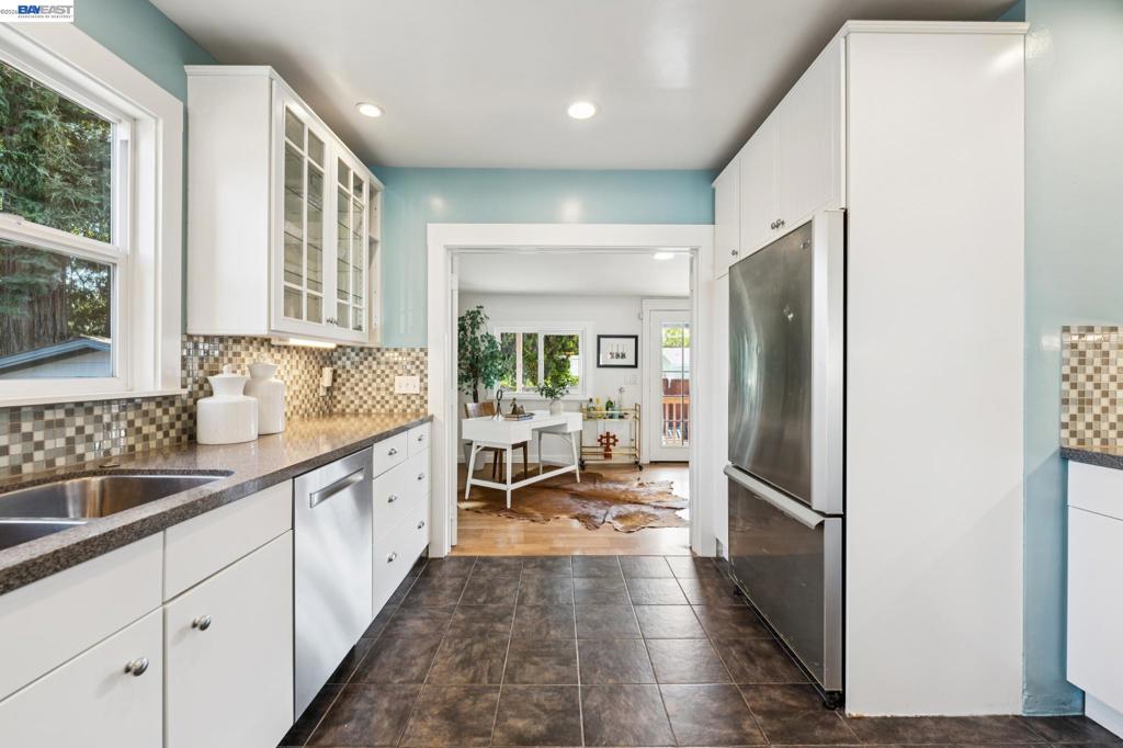 10907 Julius St Property Photo 14