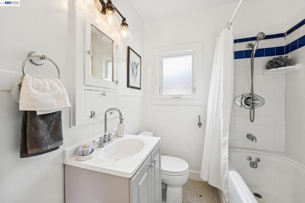 10907 Julius St Property Photo 25