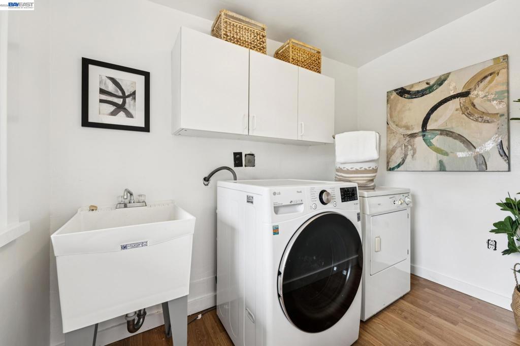 10907 Julius St Property Photo 27
