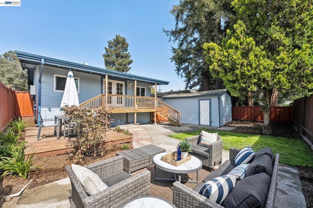 10907 Julius St Property Photo 34
