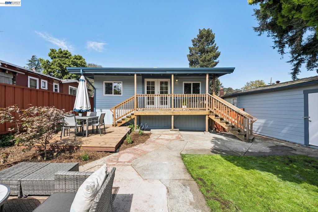 10907 Julius St Property Photo 35