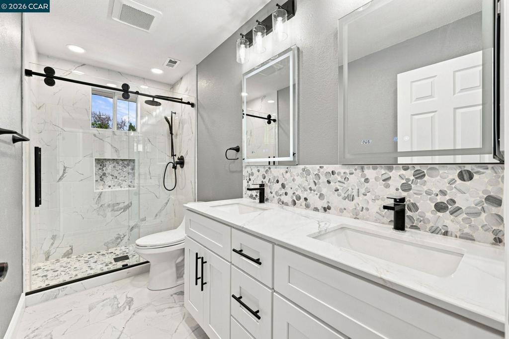 4414 Horseshoe Cir Property Photo 24
