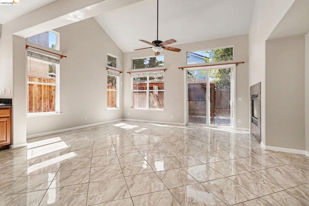 3551 Keystone Loop Property Photo 6