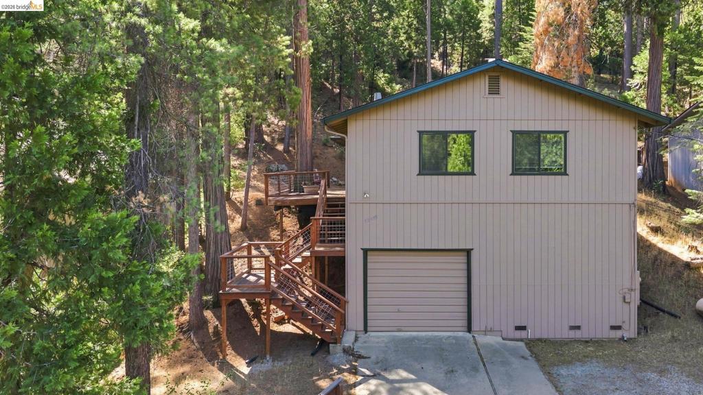 22435 Ponderosa Dr. Property Photo 1
