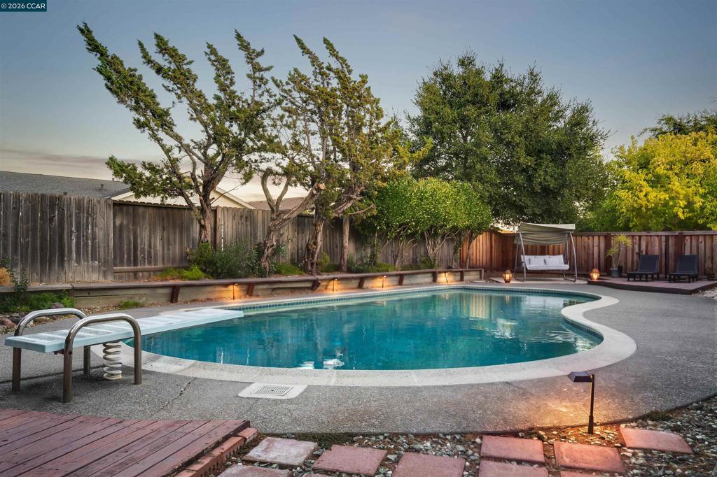 434 San Carlos Way Property Photo 40
