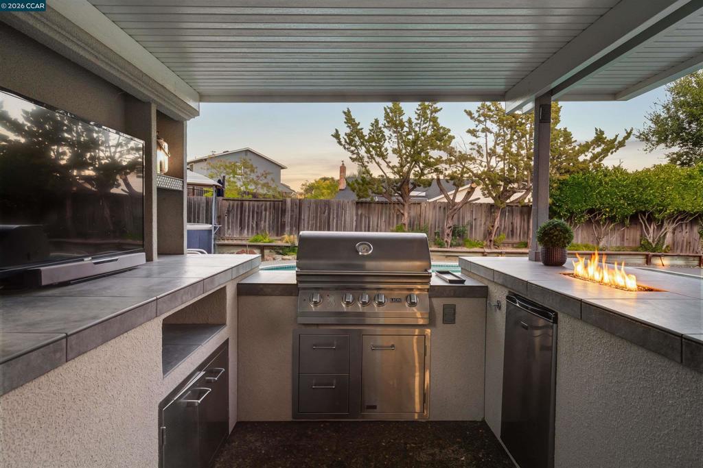 434 San Carlos Way Property Photo 48